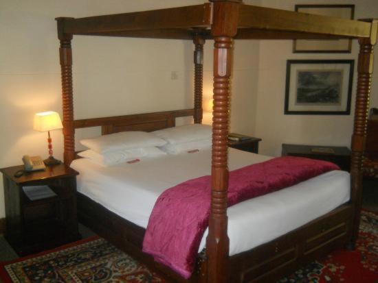 Juliasdale Rhodes Nyanga Hotel מראה חיצוני תמונה